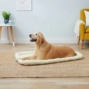 Carlson Pet Products Fleece Pet Bed image 2