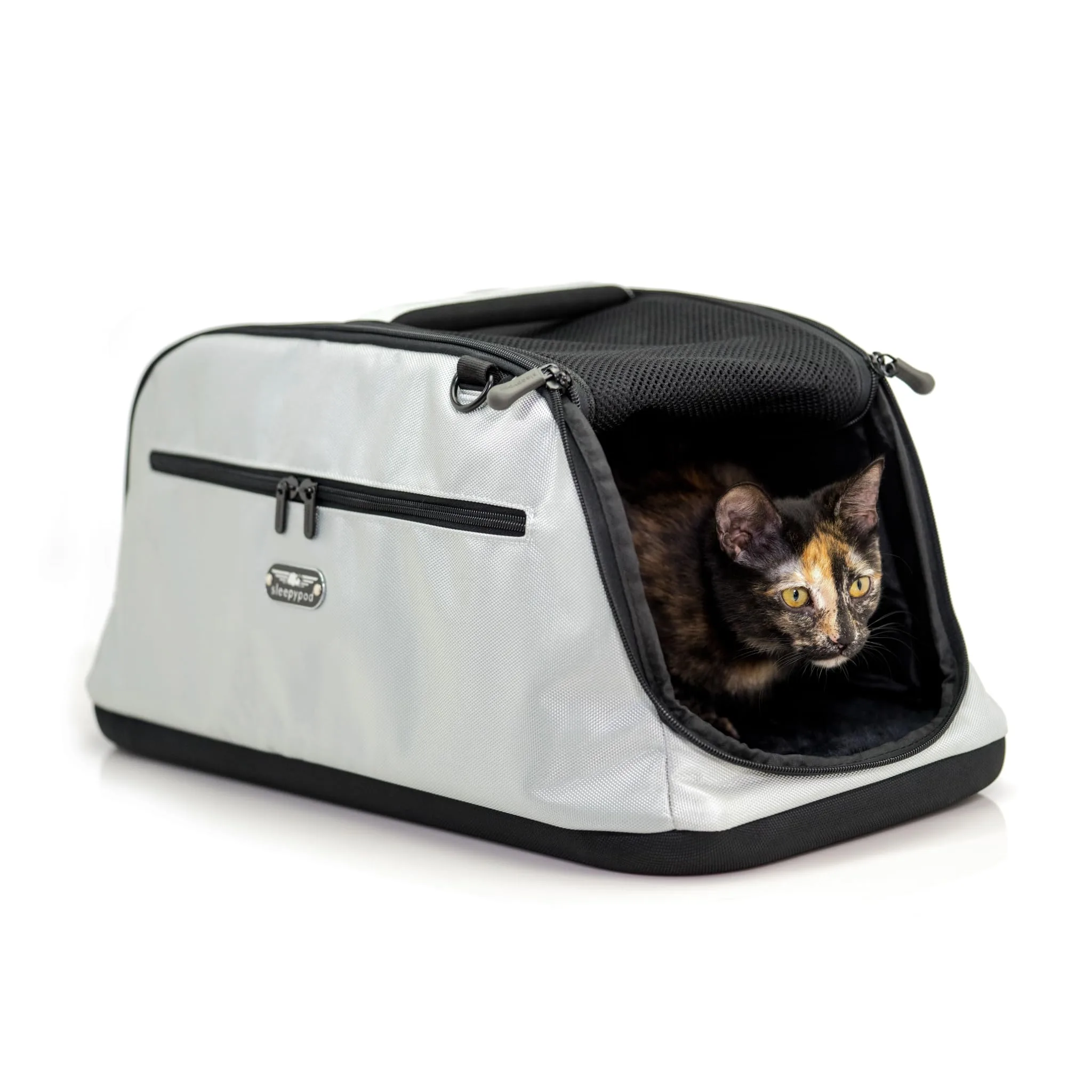 Sleepypod Air In-Cabin Pet Carrier image 2